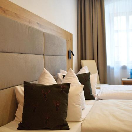 Hotel Zum Braeu Киндинг Екстериор снимка