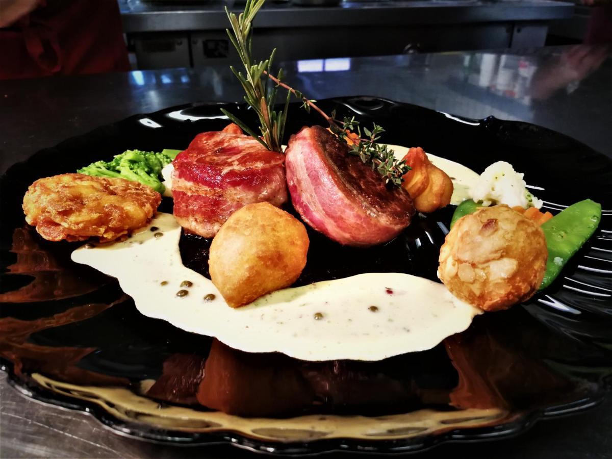 Hotel Zum Braeu Киндинг Екстериор снимка