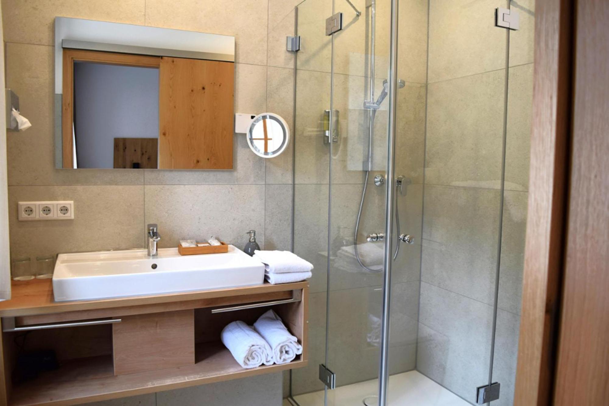 Hotel Zum Braeu Киндинг Екстериор снимка