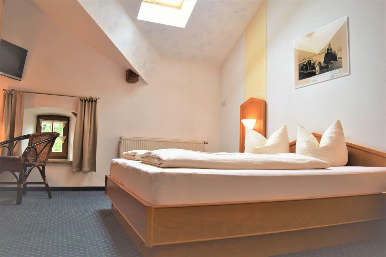 Hotel Zum Braeu Киндинг Екстериор снимка