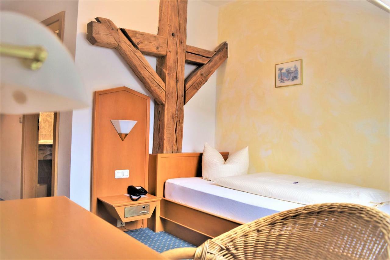 Hotel Zum Braeu Киндинг Екстериор снимка